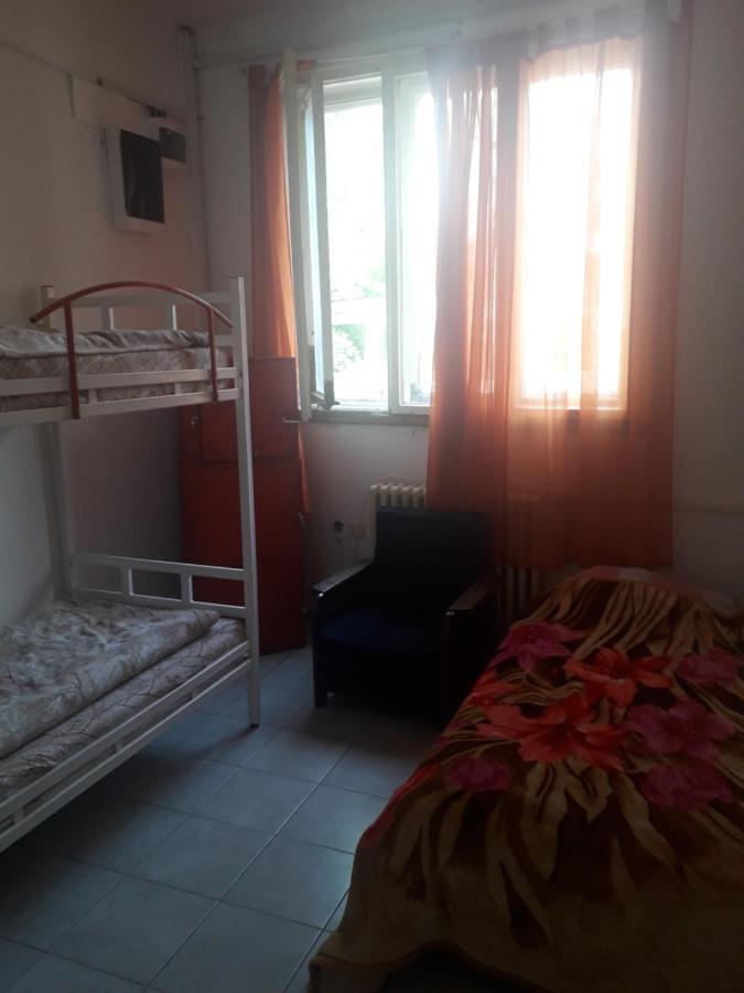 Port Hostel Белград Екстериор снимка