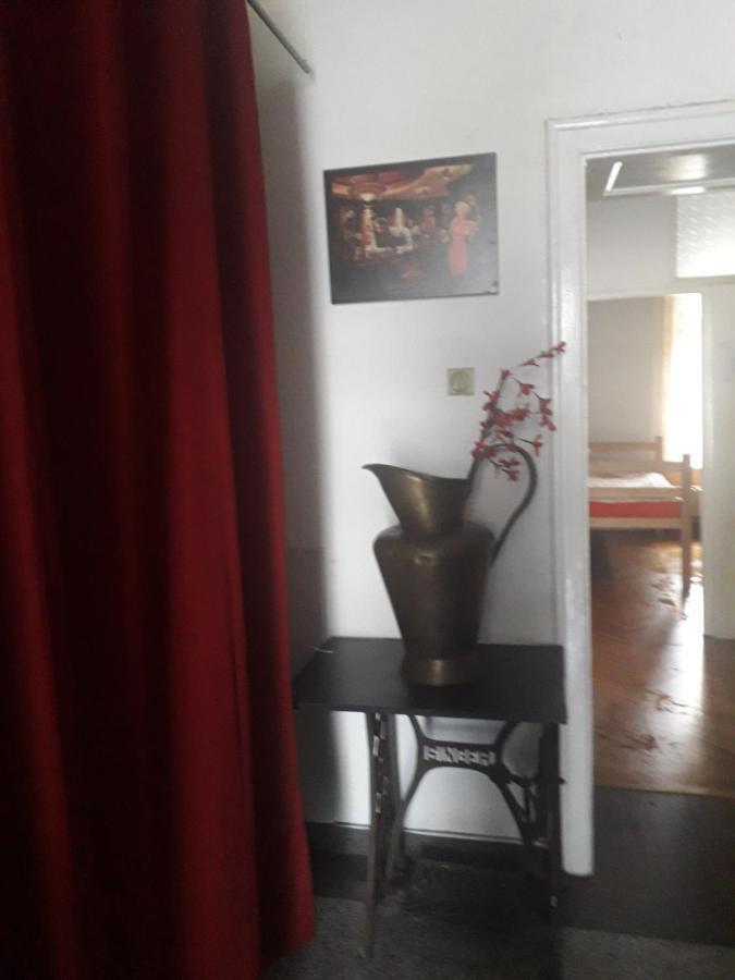 Port Hostel Белград Екстериор снимка